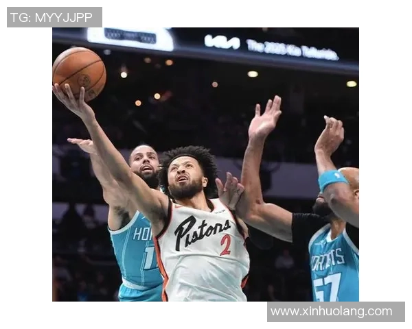 2017年NBA火箭队与黄蜂队激战回顾精彩瞬间与关键时刻分析