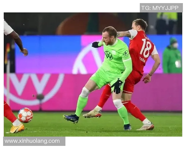 沃尔夫斯堡大胜汉诺威,贝辛格迎来首胜! 沃尔夫斯堡大胜汉诺威,贝辛格迎来首胜!